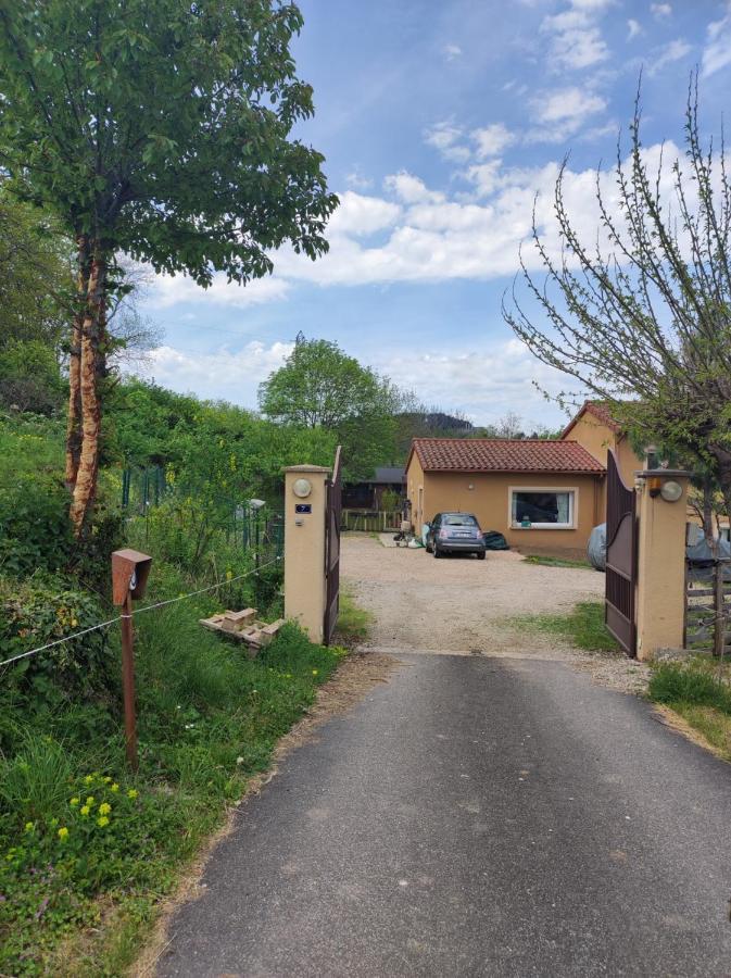 F2 Exterieur Lit King Size Apartment Brives-Charensac Екстериор снимка